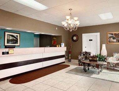 Super 8 By Wyndham Williamsburg Motel Restaurant photo